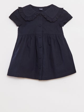 Vestido em popelina com abertura com botões