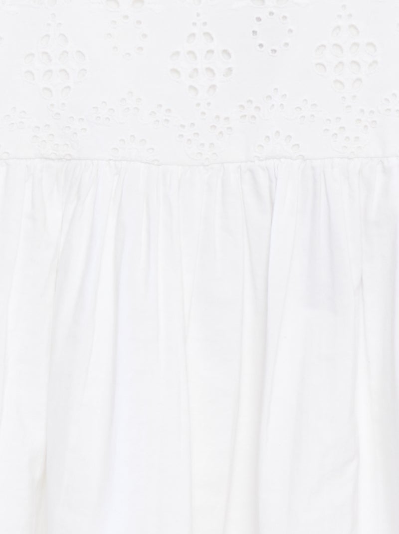 Vestido em popelina com bordado inglês Branco - Kiabi