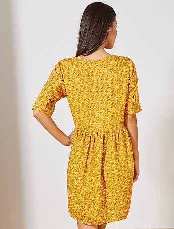 Vestido em tecido fluido estampado - Kiabi