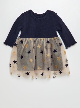 Vestido em tule com estrelas