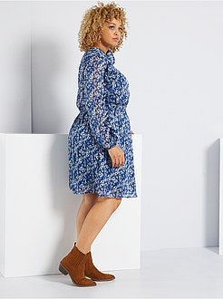 Vestido em voile com folhos - Kiabi