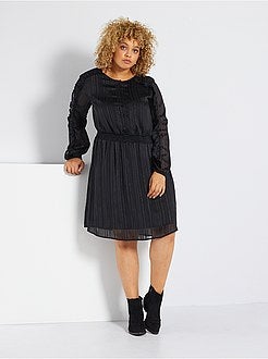 Vestido em voile com folhos - Kiabi