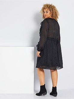 Vestido em voile com folhos - Kiabi