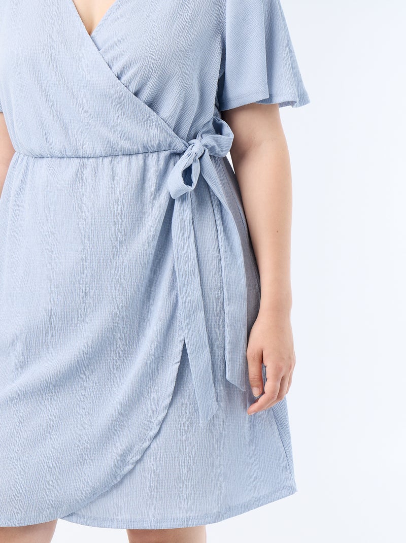 Vestido envelope em malha gofrada Azul - Kiabi