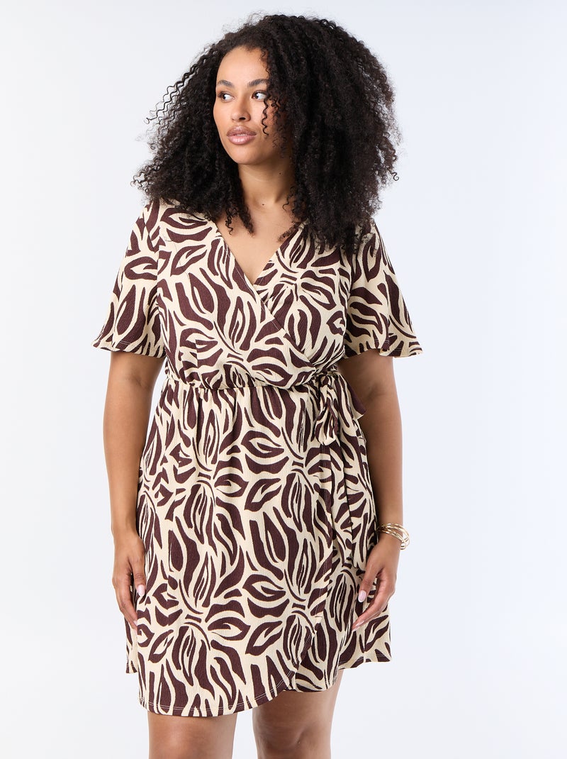 Vestido envelope em malha gofrada Castanho - Kiabi