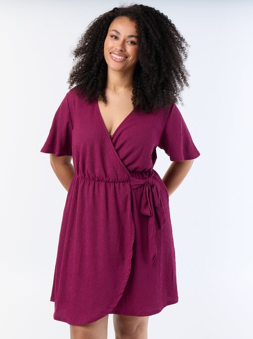 Vestido envelope em malha gofrada - Kiabi