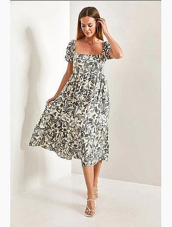 Vestido evasé com decote quadrado e franzido multiestampado lucci