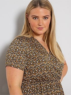 Vestido florido cruzado - Kiabi