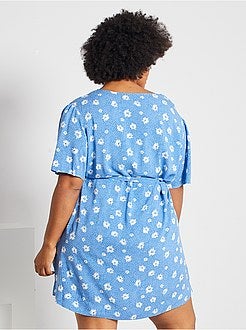 Vestido fluido com cinto - Kiabi