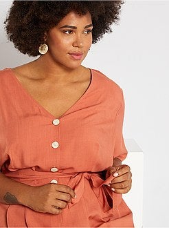 Vestido fluido com cinto - Kiabi