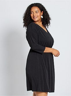 Vestido fluido com decote cruzado - Kiabi