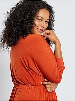 Vestido fluido com decote cruzado - Kiabi