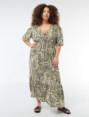 Vestido fluido com estampado fantasia