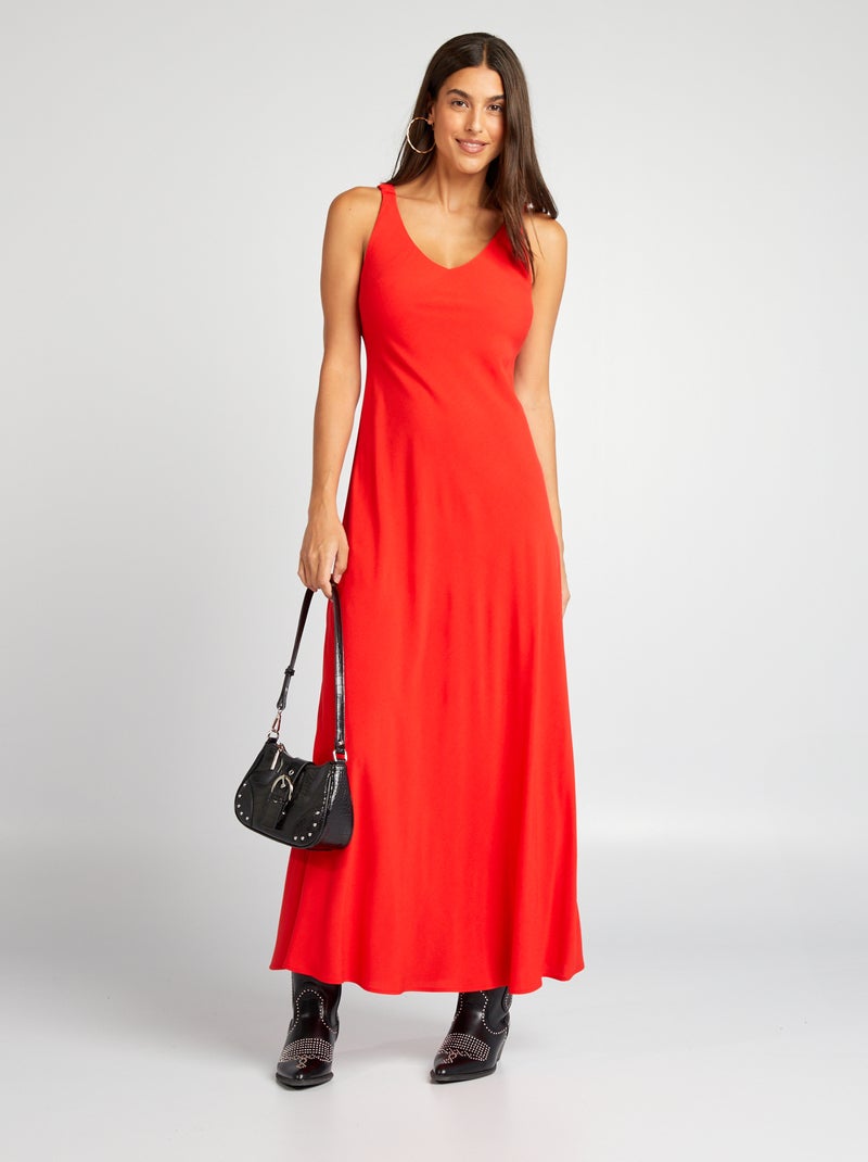 Vestido fluido com gola em bico Vermelho - Kiabi