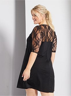 Vestido fluido mangas em renda - Kiabi