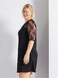 Vestido fluido mangas em renda - Kiabi