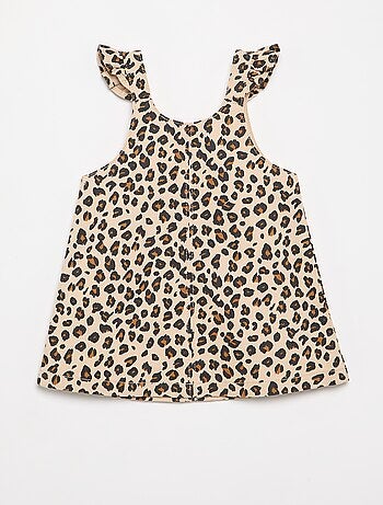 Vestido jardineira com estampado leopardo