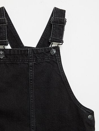 Vestido jardineira de ganga com 2 bolsos chapados