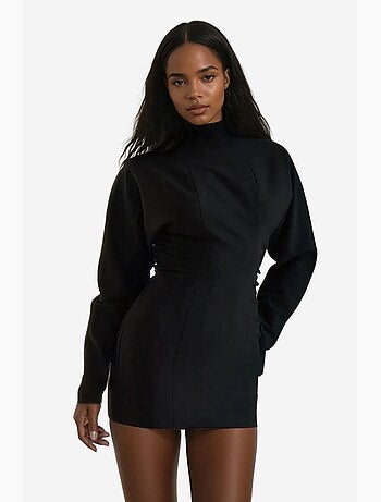 Vestido justo com manga morcego e pregas hiccup