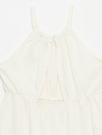 Vestido liso de alças e folhos