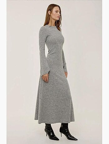 Vestido longo texturizado com gola redonda hiccup
