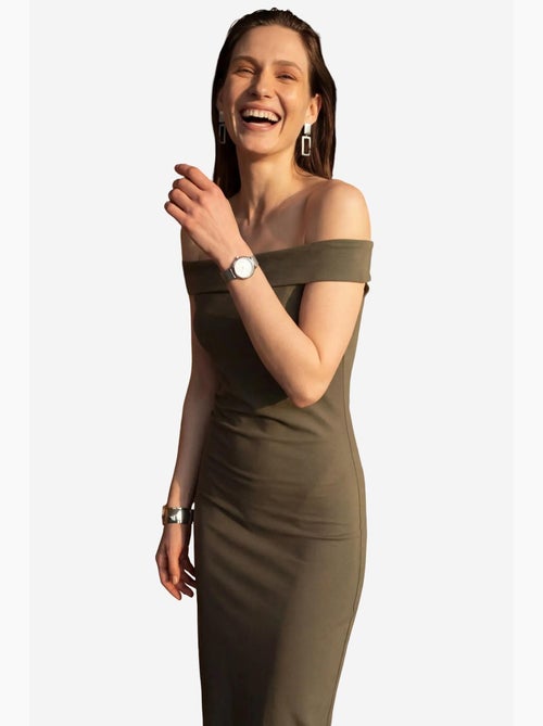 Vestido maxi bodycon ombros descobertos com racha my fashion - Kiabi Vestido maxi bodycon ombros descobertos com racha my fashion - Kiabi