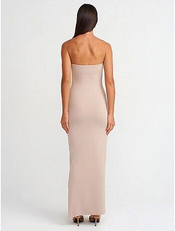 Vestido maxi bodycon sem alças com racha dilvin