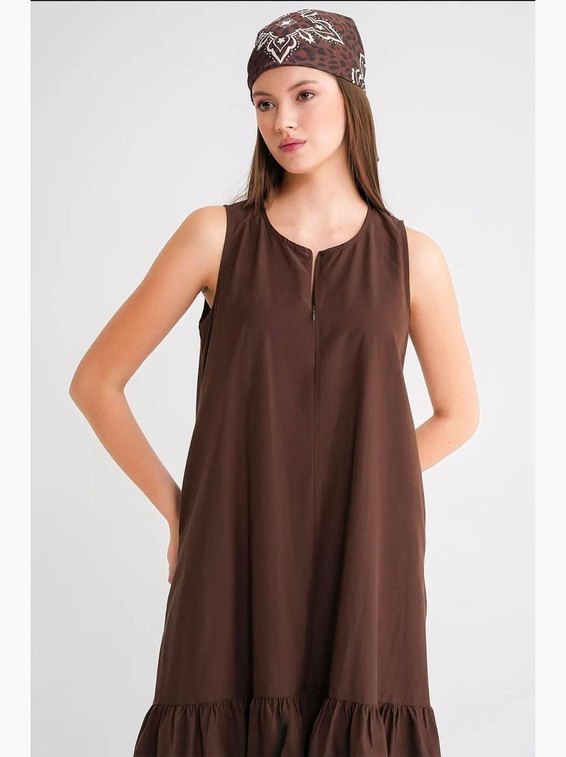 Vestido maxi com colarinho e detalhes de folhos mixray Castanho-escuro - Kiabi