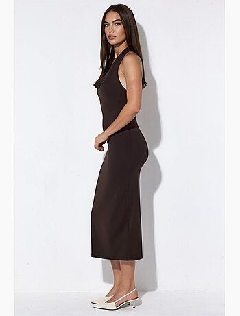 Vestido maxi com decote halter busem