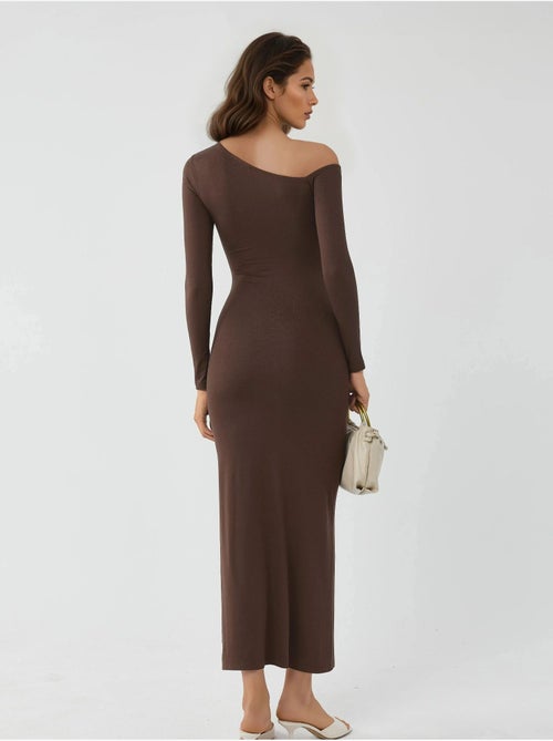 Vestido maxi com gola assimétrica e racha busem - Kiabi Vestido maxi com gola assimétrica e racha busem - Kiabi