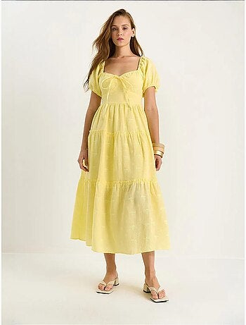 Vestido maxi com gola coração bordada lucci