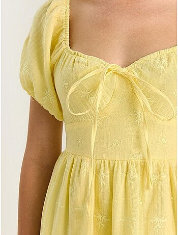 Vestido maxi com gola coração bordada lucci