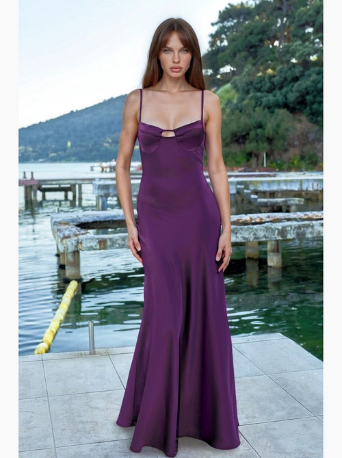 Vestido maxi com recortes e detalhes hiccup - Kiabi
