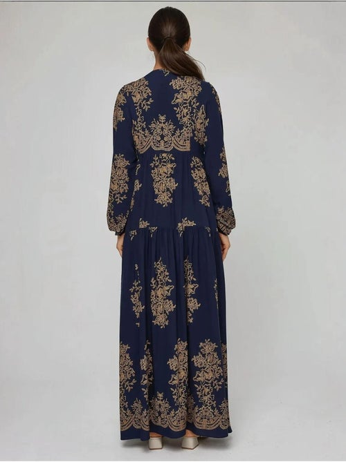 Vestido maxi comprido de viscose estampada com manga comprida hiccup - Kiabi Vestido maxi comprido de viscose estampada com manga comprida hiccup - Kiabi