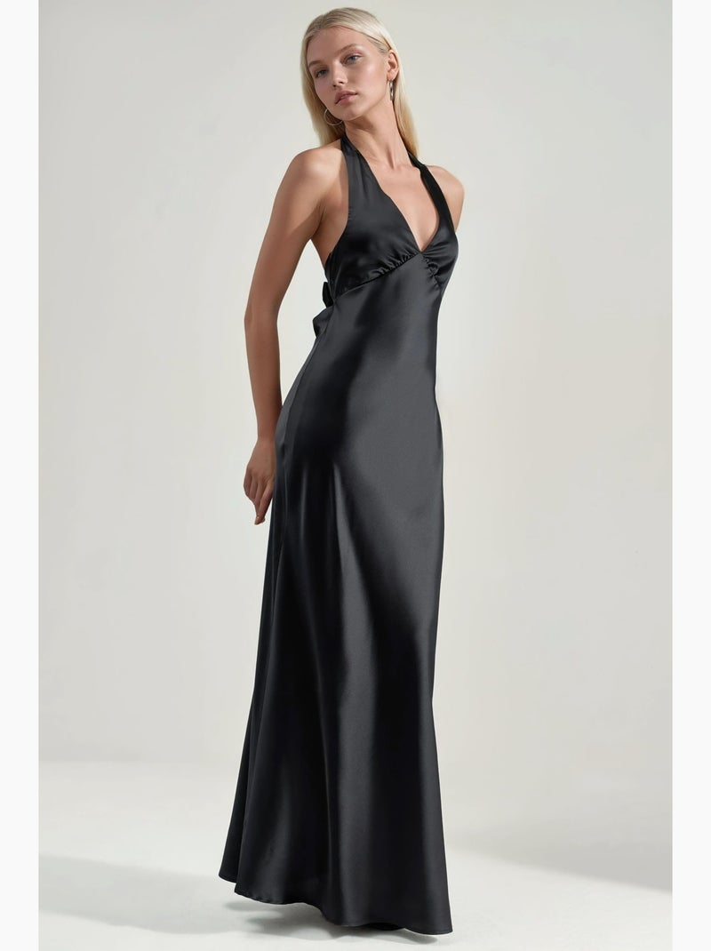 Vestido maxi de cetim com decote em v e alças ao pescoço hiccup Preto - Kiabi