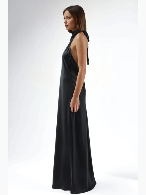 Vestido maxi de cetim com decote halter hiccup - Kiabi