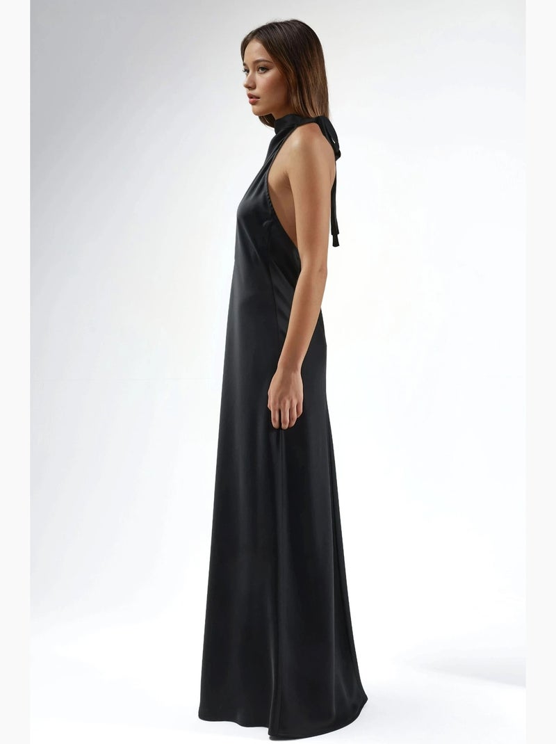 Vestido maxi de cetim com decote halter hiccup Preto - Kiabi