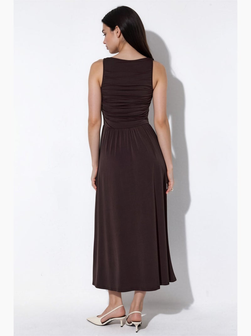 Vestido maxi em linha a com decote barco hiccup Castanho-escuro - Kiabi