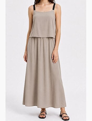 Vestido maxi em linha a sem mangas com decote quadrado mixray