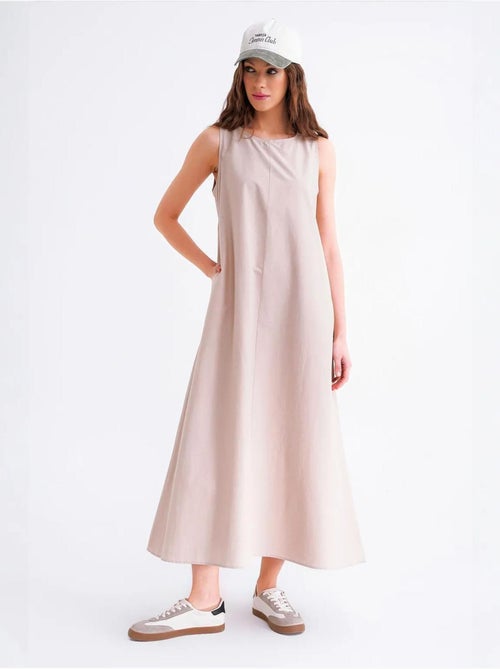 Vestido maxi em popelina com bolsos mixray - Kiabi Vestido maxi em popelina com bolsos mixray - Kiabi