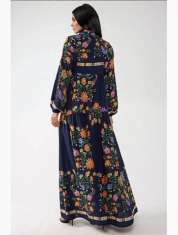 Vestido maxi estampado com decote em v e detalhe de botões hiccup
