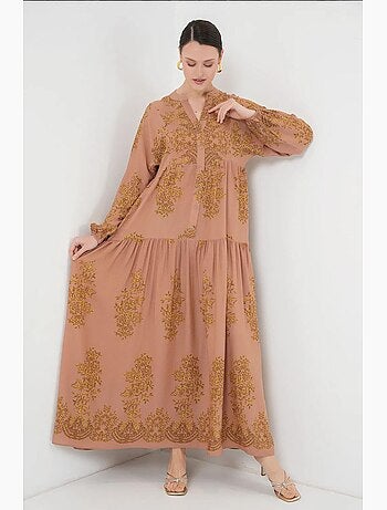 Vestido maxi estampado com decote em v e fecho de botões bdart