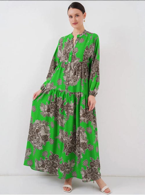 Vestido maxi estampado com decote em v e fecho de botões bdart - Kiabi Vestido maxi estampado com decote em v e fecho de botões bdart - Kiabi