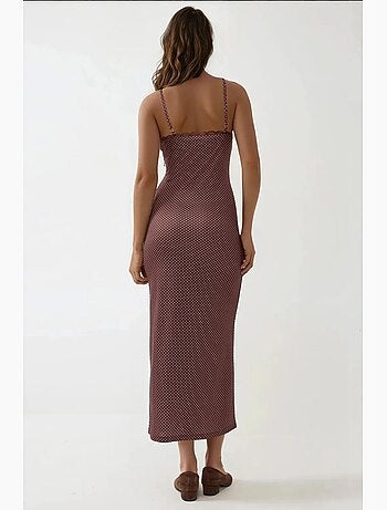 Vestido maxi estampado com decote quadrado e detalhe em renda hiccup