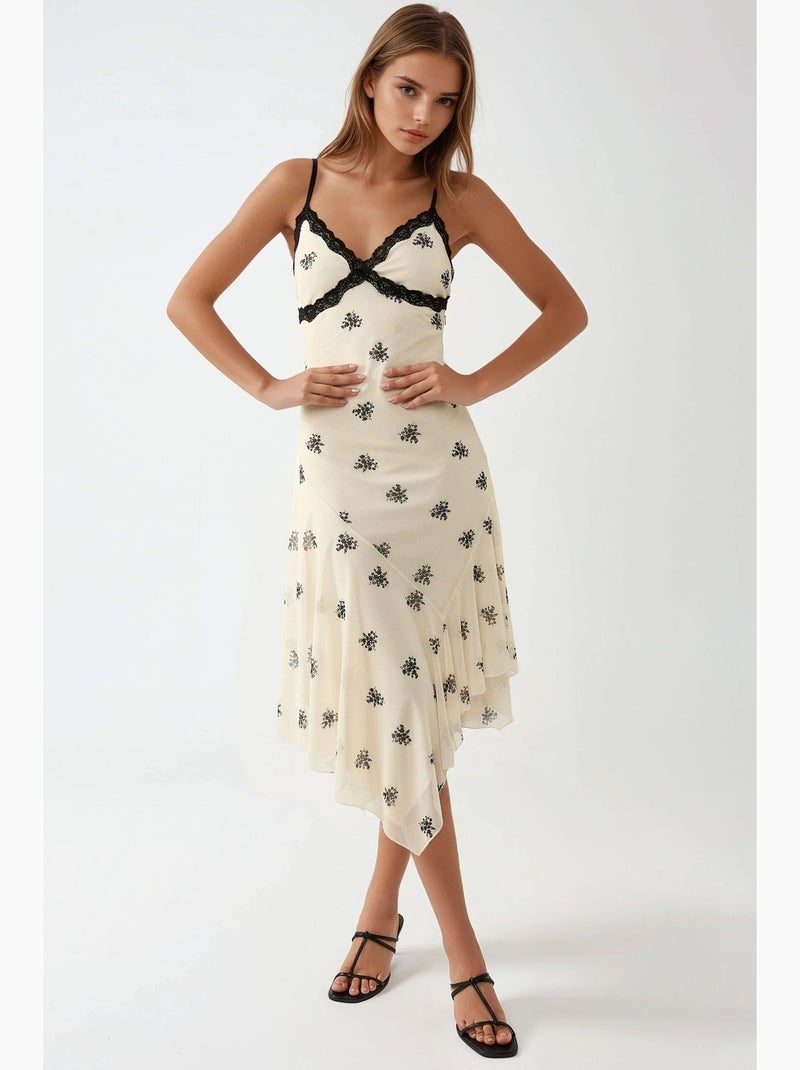 Vestido maxi justo estampado com decote em v e detalhe em renda hiccup Branco - Kiabi