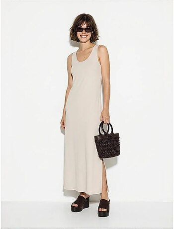 Vestido maxi reto sem mangas com fenda lucci