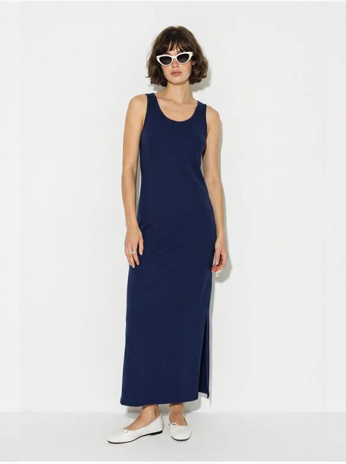 Vestido maxi reto sem mangas com fenda lucci - Kiabi Vestido maxi reto sem mangas com fenda lucci - Kiabi
