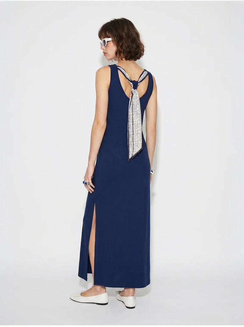 Vestido maxi reto sem mangas com fenda lucci Azul-marinho - Kiabi
