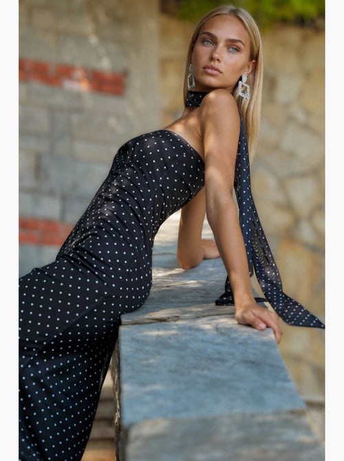 Vestido maxi sem alças de bolinhas com detalhe de lenço hiccup - Kiabi Vestido maxi sem alças de bolinhas com detalhe de lenço hiccup - Kiabi