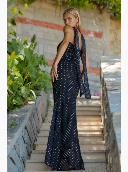 Vestido maxi sem alças de bolinhas com detalhe de lenço hiccup - Kiabi Vestido maxi sem alças de bolinhas com detalhe de lenço hiccup - Kiabi
